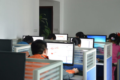 重庆电脑培训与淘宝网店装修及运营专才培训服务介绍